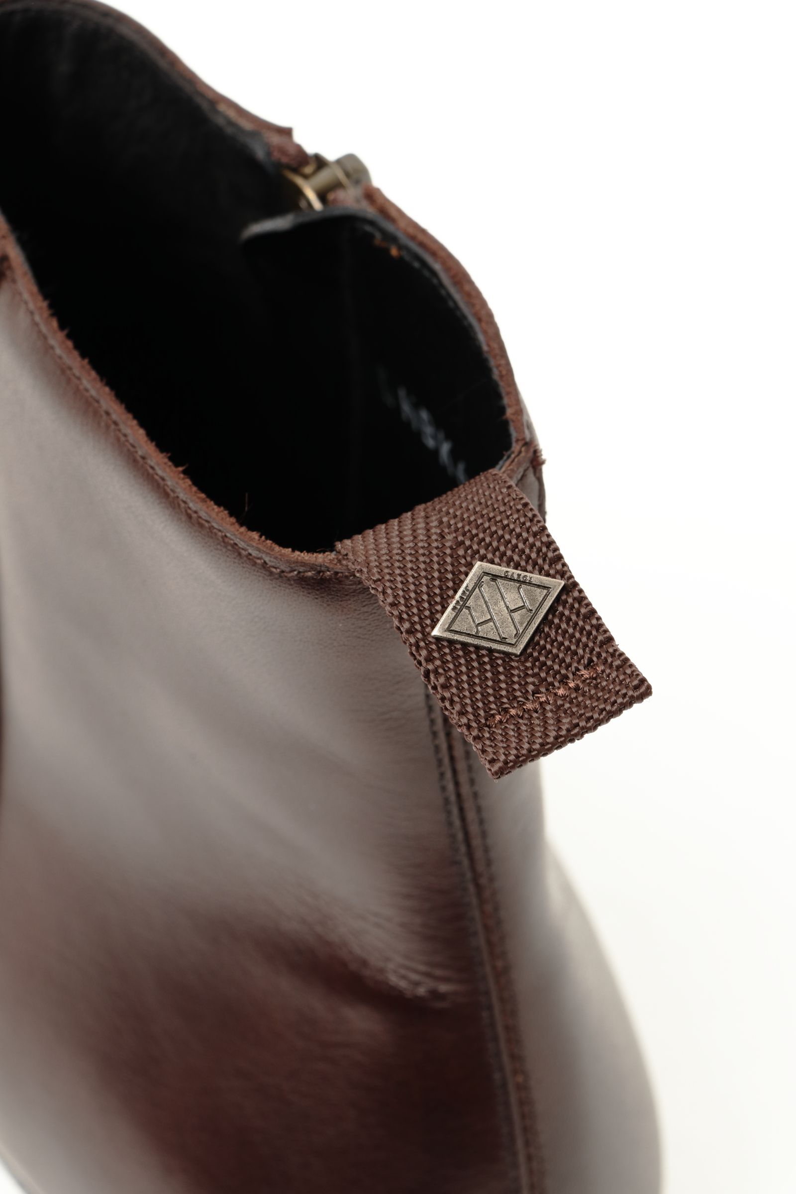 《BEKKU HOMME別注》フレックス ビブラムソール 柔らかい革 フンシャルカーフ サイドジップ ブーツ ボロネーゼ式グッドイヤーウェルテッド製法 / ダークブラウン