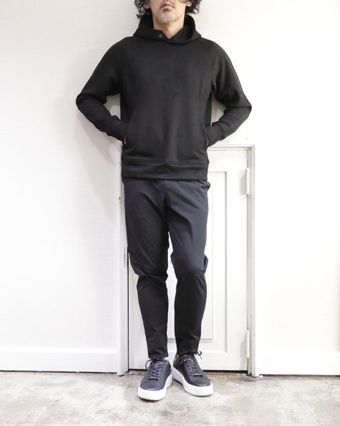 HERNO - ヘルノのMA-1タイプのをブルゾンを使用したスプリング ラグスポ スタイル