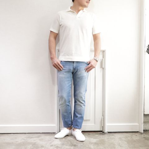 CROWN バレエシューズを使用したジャケパンコーデ