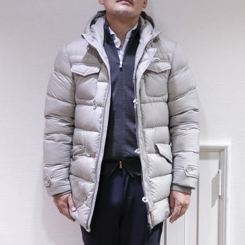 GRANSASSOスタンドカラー ニット ブルゾンを使用したレイヤードスタイル