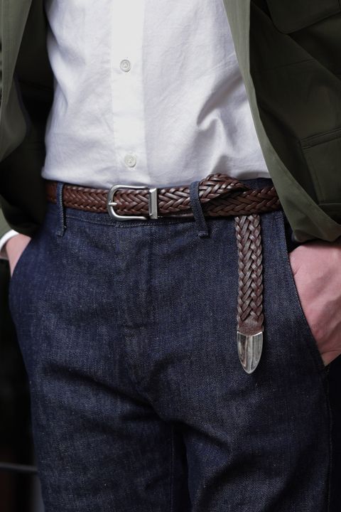 ミリタリーを都会的に昇華した大人の休日スタイル