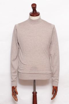 HARCOURT エクストラファインメリノウール 30ゲージ モックネック ニット STANDARD FIT/ グレージュ SOFT FAWN