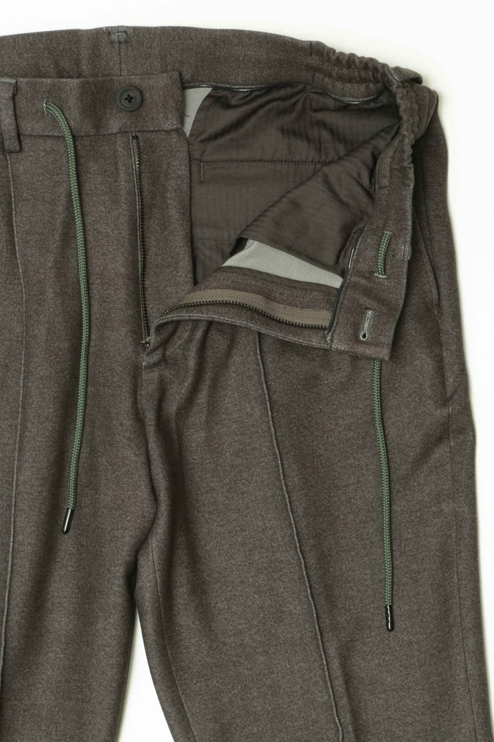 【セットアップあり】"THE FIRST CLASS" CERVINO ウォームジャージ 1プリーツ テーパード イージースラックス / KKI カーキ