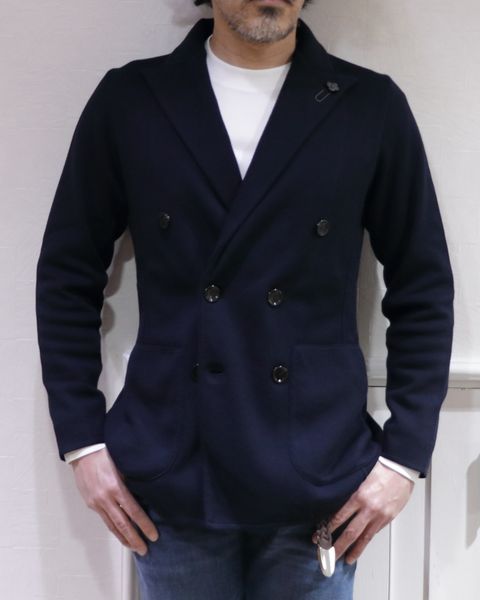 LARDINI - ラルディーニ ニット Wジャケットを使用した大人デニムスタイル