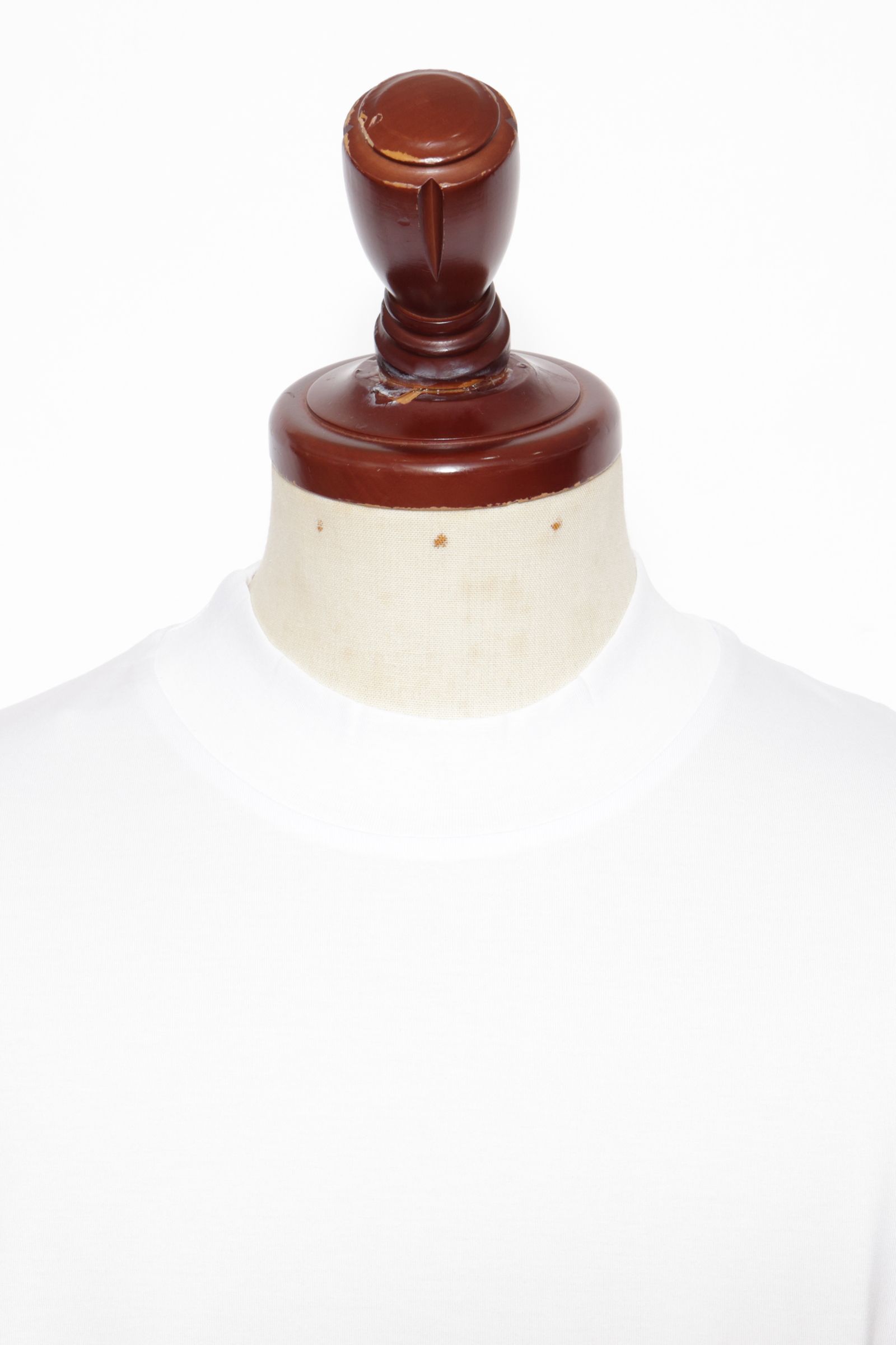 NUBY SLEEVE クルーネック コットン 長袖Tシャツ / ホワイト
