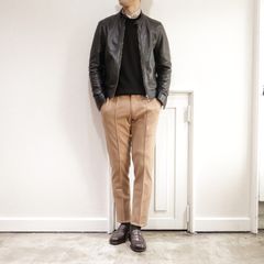 "EMMETI-JURI"を使用した大人ライダースコーデ