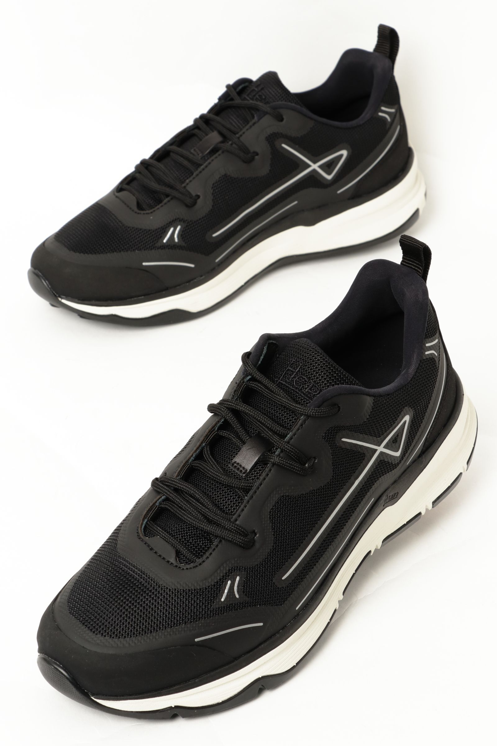 【FUNCTION WARDROBE】SH000050U マッジョーレ メッシュx 止水 トレイルランシューズ / ブラック 9300