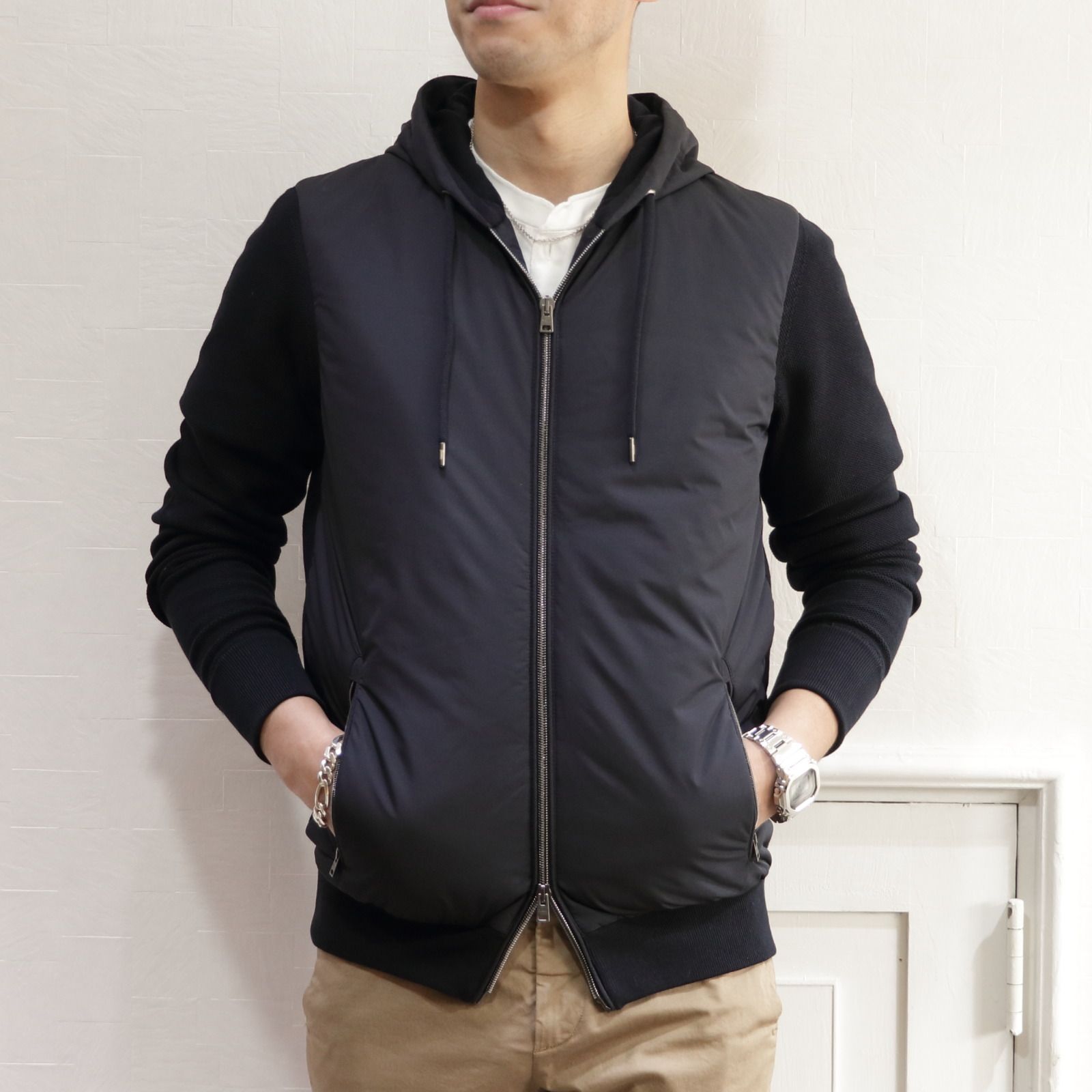 ”HERNOハイブリットブルゾン”を使用したコ春夏カジュアルーデ