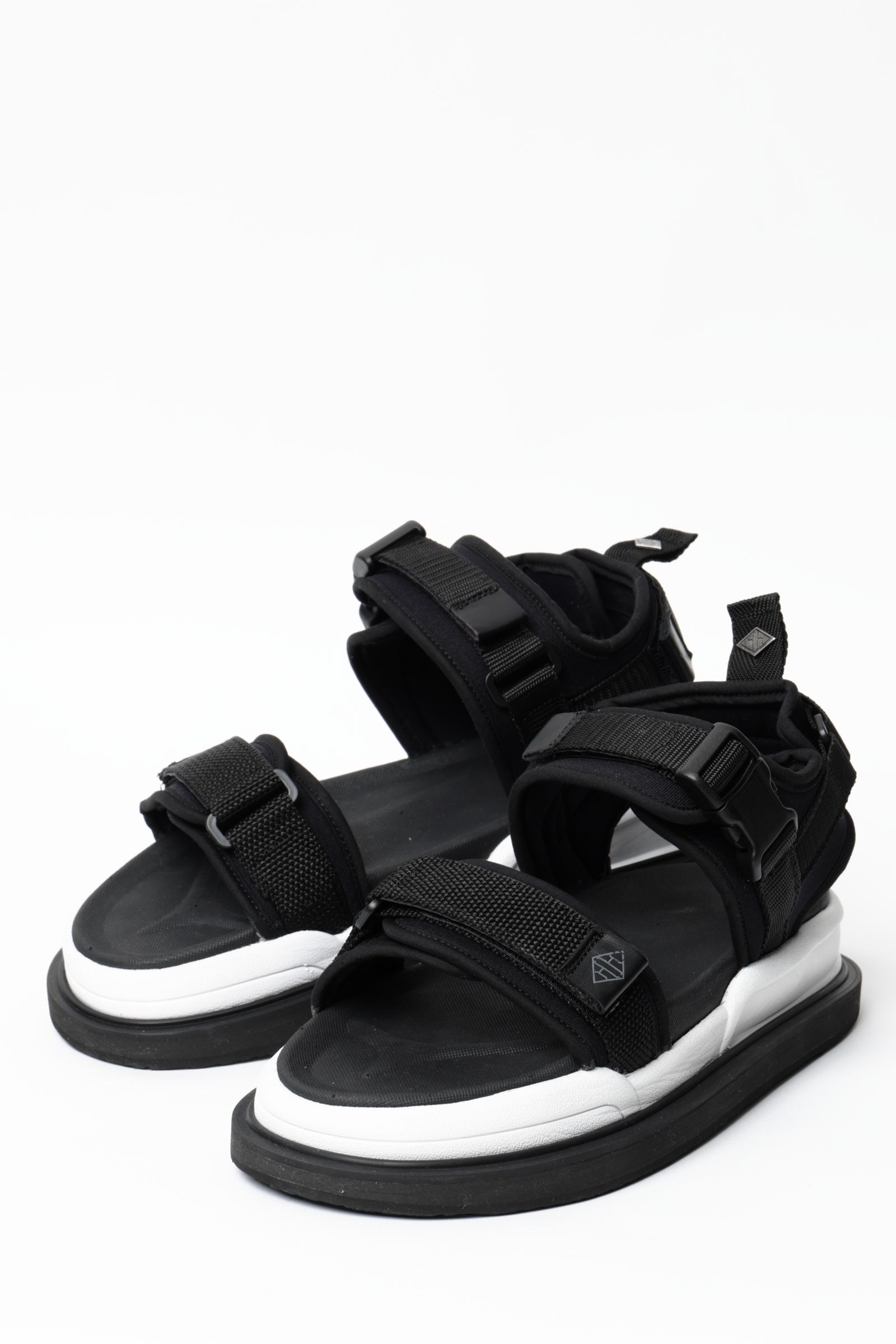【干場義雅氏愛用】 ネオプレン スポーツサンダル / ブラック×ホワイト