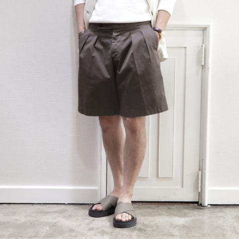 "ベルウィッチ"を使用した休日コーデ