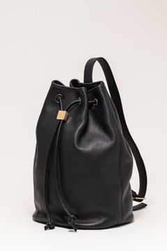 DRAWSTRING BAG LARGE イタリアンキップレザー × 真鍮 巾着ワンショルダーバック / ブラック