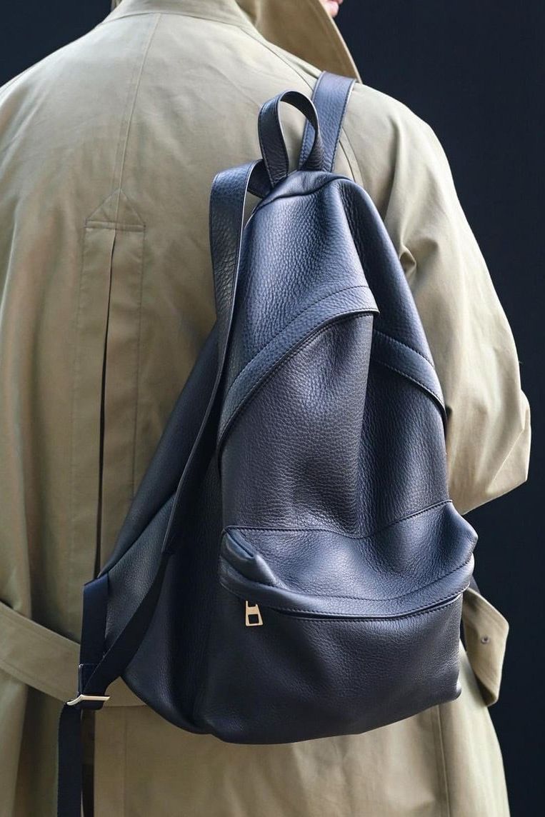 DAY PACK イタリアンキップレザー × 真鍮 バックパック / ベージュ