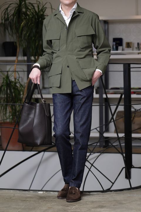 ミリタリーを都会的に昇華した大人の休日スタイル