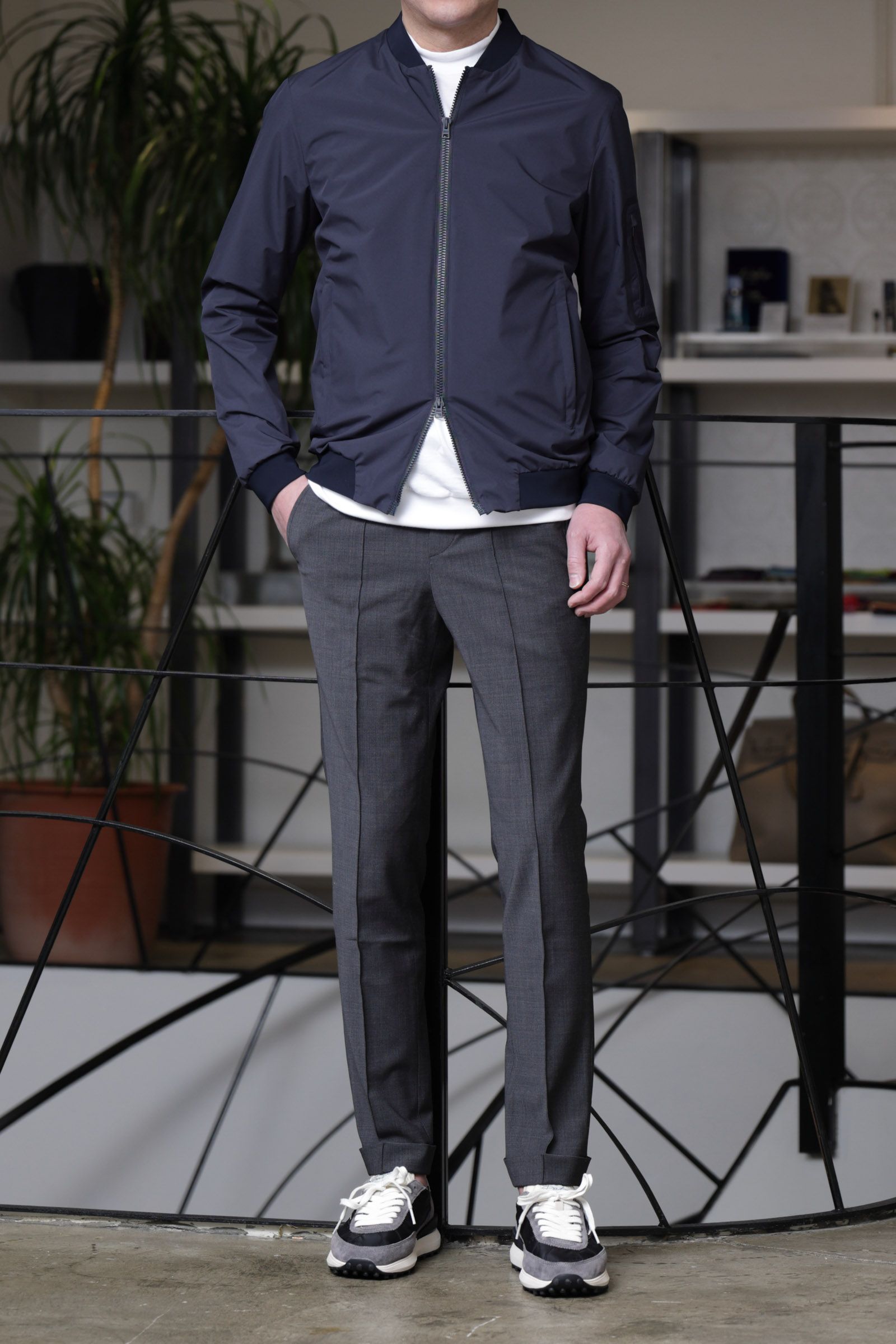 大人のスマートミリタリー 都会派アクティブスタイル