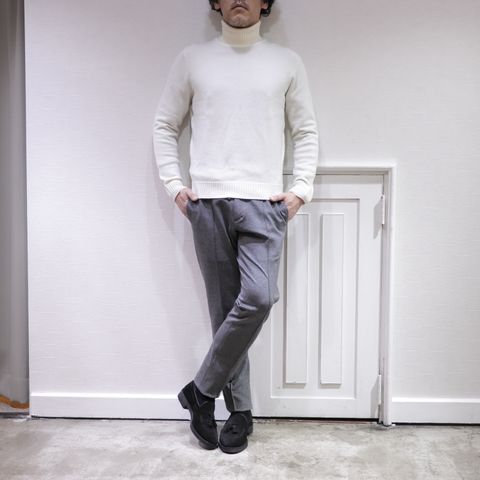 HERNO - ヘルノ ダウンジャケットを使用した大人カジュアルスタイル
