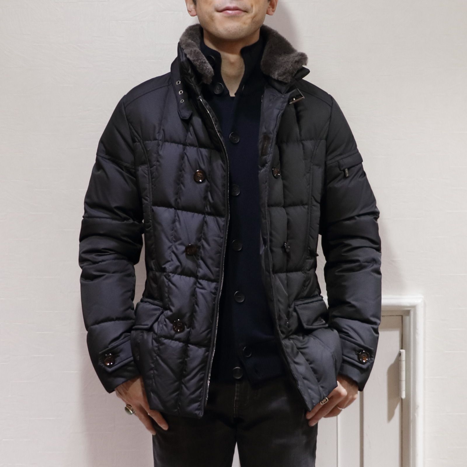"MOORER"を使用したSIROカジュアルコーデ