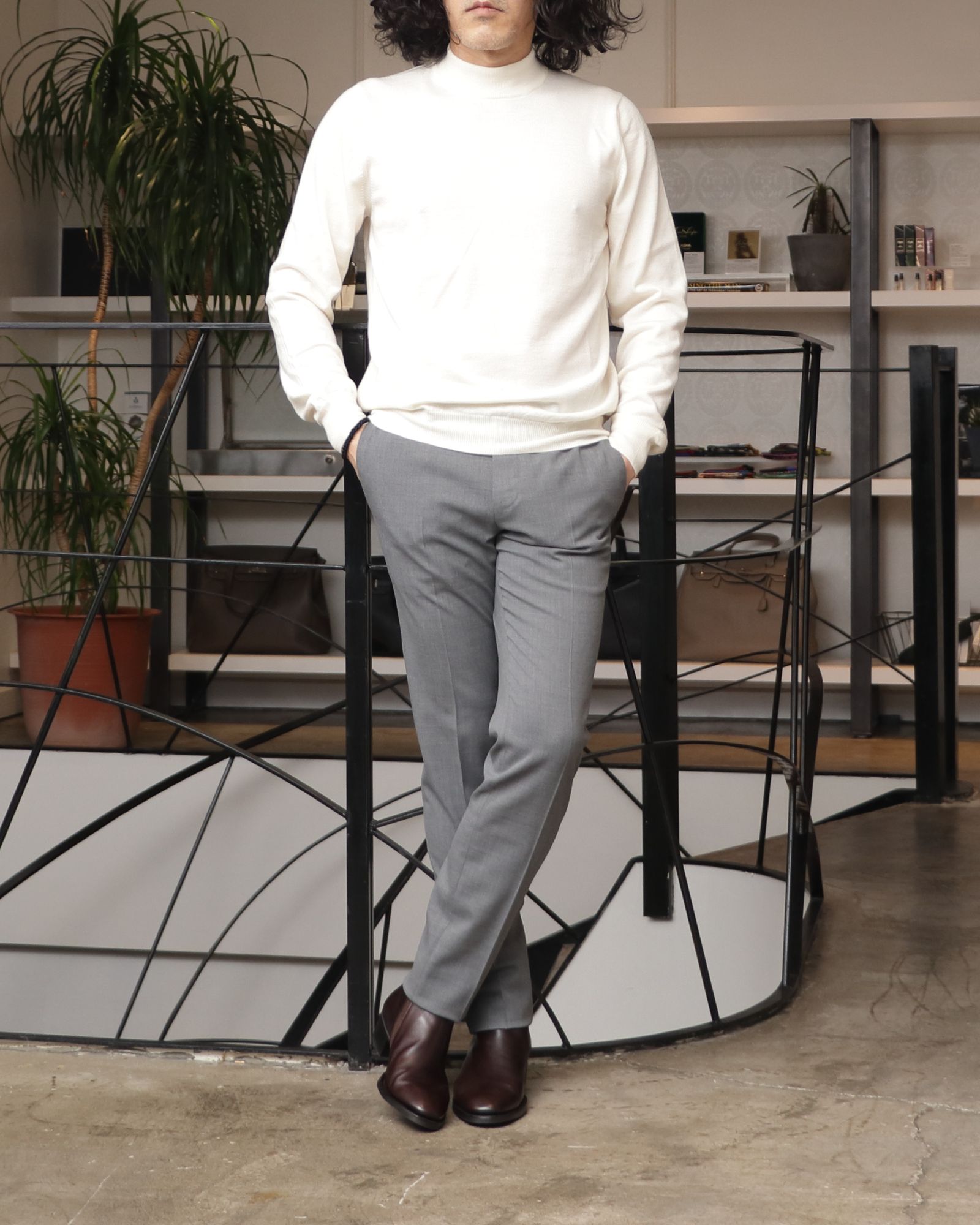 WH ダブルエイチ 当店別注ブーツを使用した、素材の良さが際立つ、大人のスマートワントーン