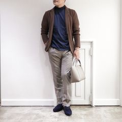 BERWICH バックシャーリングパンツBERTOを使用したアズーロ・エ・マローネ晩夏スタイル