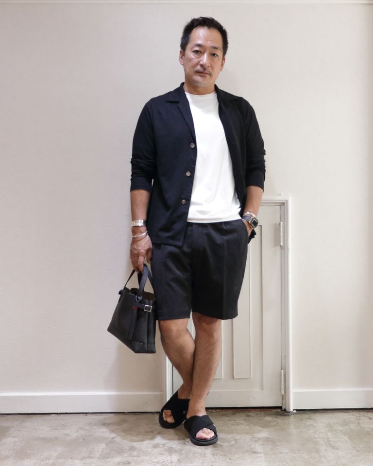 COLONY CLOTHING ウルトラスエード ショーツ使用したブラックコーデ