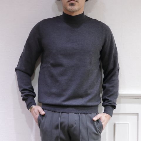 HERNO - ヘルノ ダウンコートを使用したオンオフ兼用スタイル
