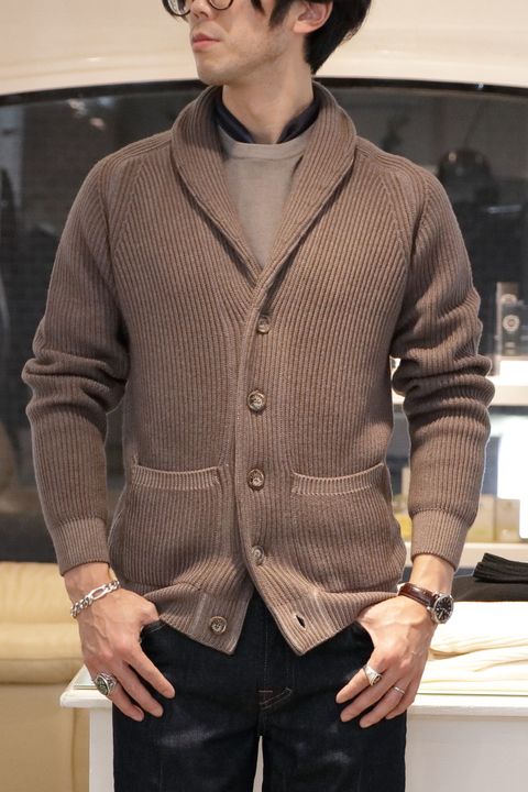 "DUNOハイブリットダウン"を使用したカジュアルダウンコーデ