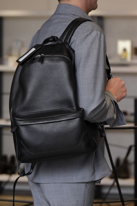 ベルウィッチ セットアップを使用した、ミニマルに整う大人のワントーンセットアップ