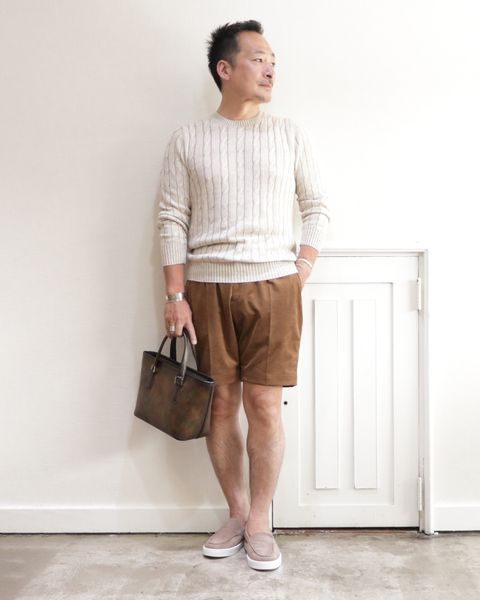 COLONY CLOTHINGをフェイクスエードショーツ使用した大人短パンコーデ