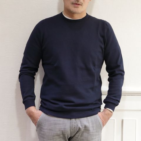 "HERNO"ジップアップスタンドブルゾンを使用した春スタイル