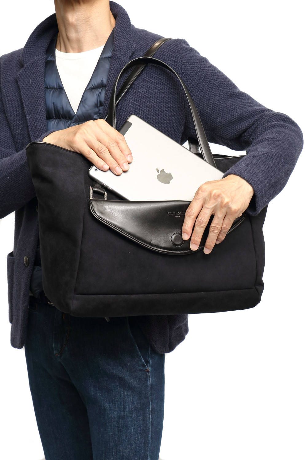 極美品☆ペッレモルビダ　Onda オンダ　アルカンターラ　トートバッグ ハンドでもショルダーでも。秋冬に最適サイズなトートがアルカンターラ