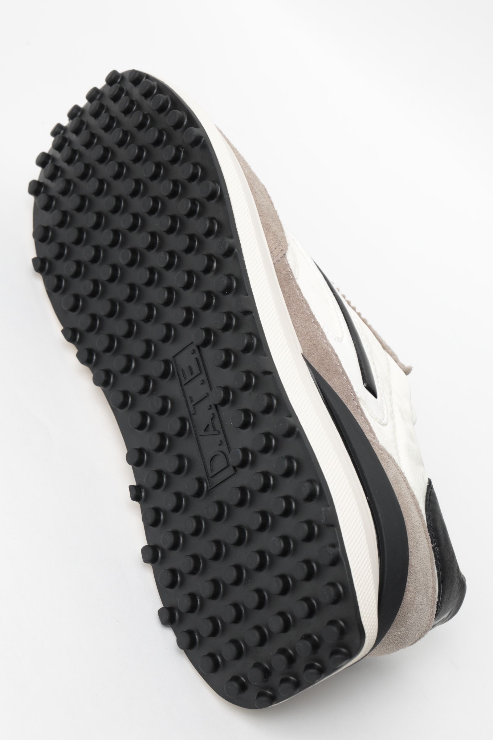 ATHLETA NYLON MILK-BLACK ナイロン × スウェード ランシュータイプ スニーカー / オフホワイト