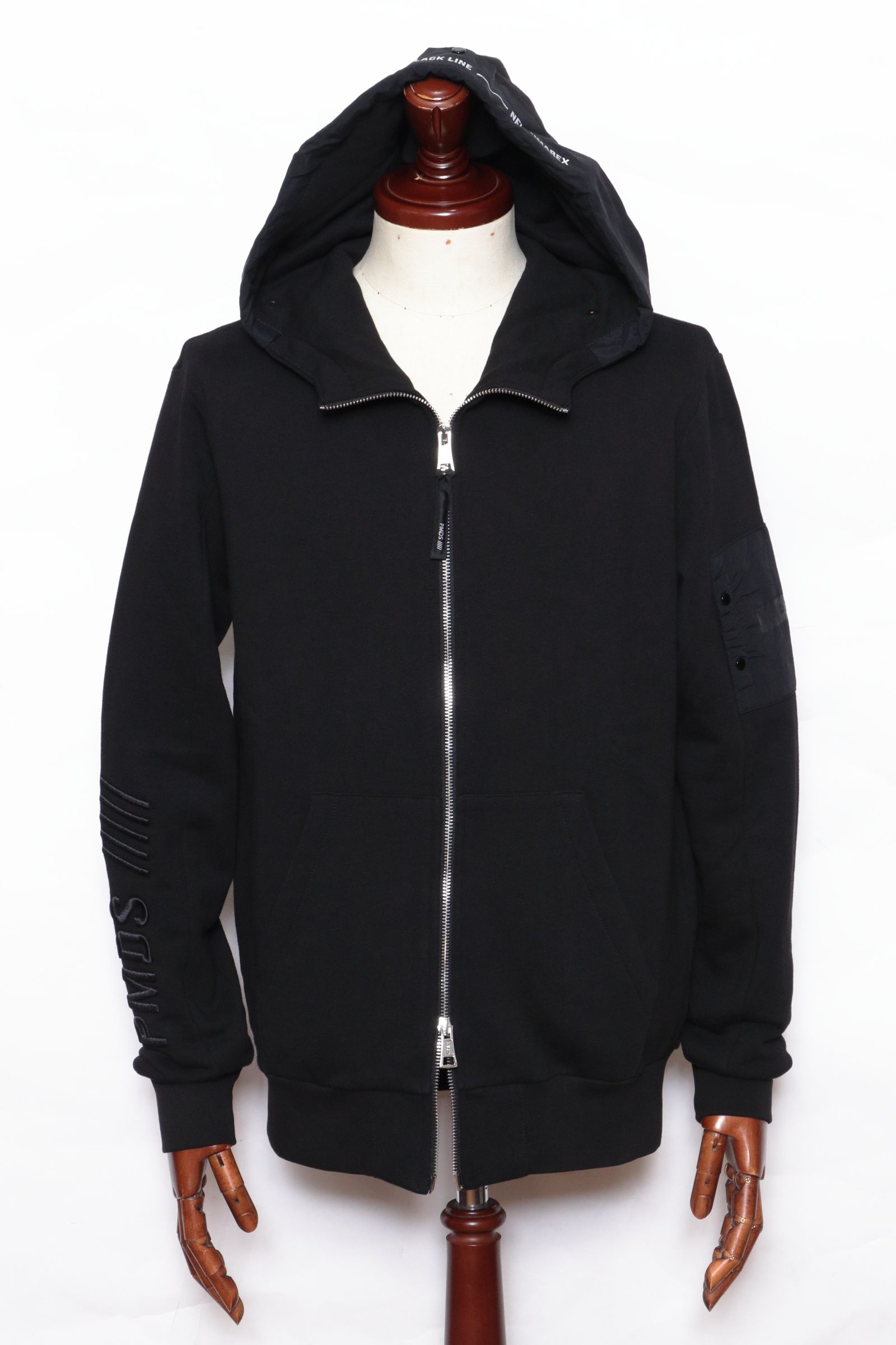 【セットアップあり】NEW UMAREX 袖ロゴ刺繍入り スウェット ジップアップ パーカ / ブラック