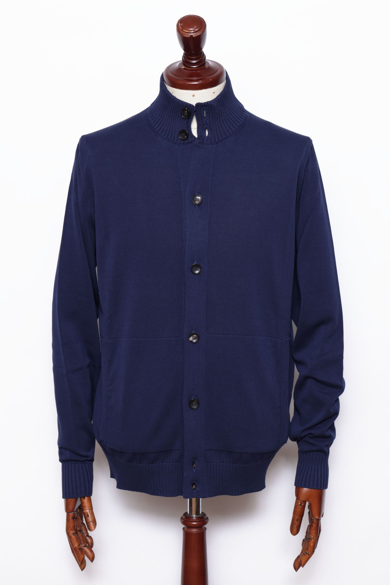 BB3MLT クレープ コットン ニット ハイゲージ スタンドカラー カーディガン / ネイビー 0880