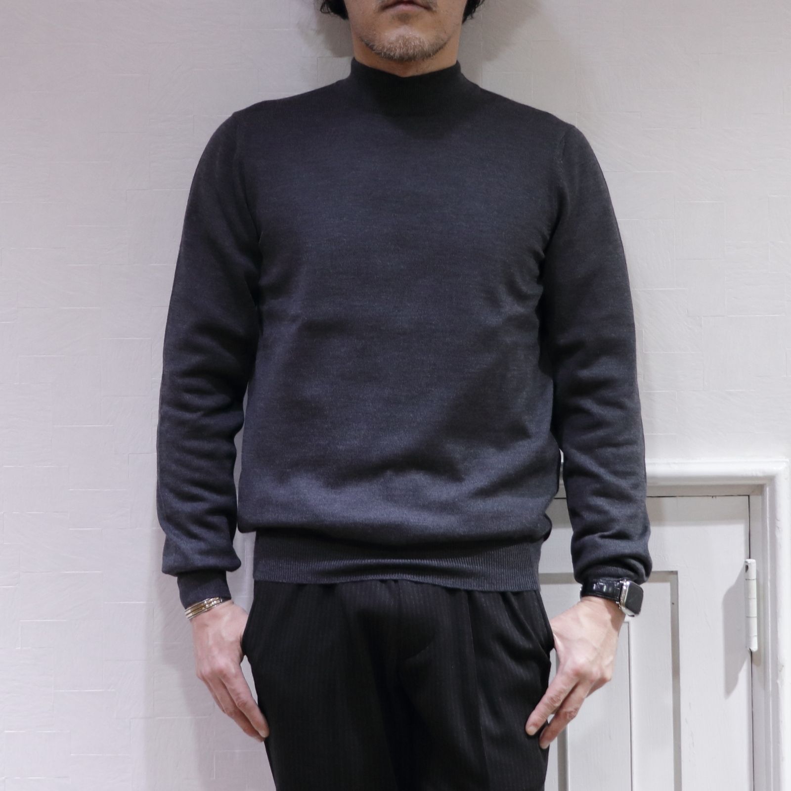 AOURE - アウール ジャージ生地 セットアップ スーツを使用した