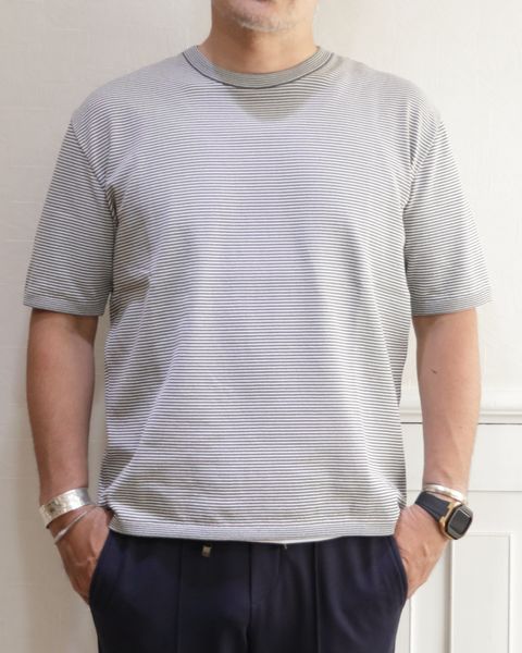 COLONY CLOTHING ボーダーカットソーを使用したシンプルカジュアル