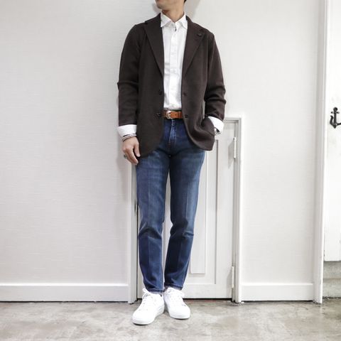"ラルディーニのニットジャケット"を使用した大人休日秋コーデ