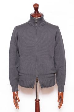 "FILIPPO DE LAURENTIIS"を使用したドレカジニットコーデ