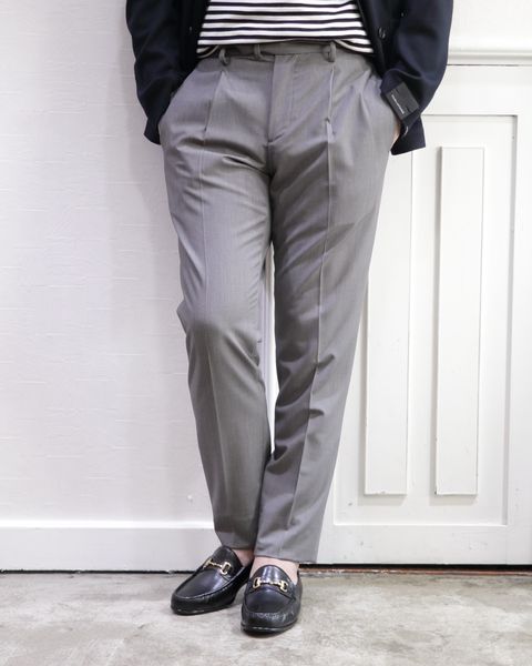 FILIPPO DE LAURENTIISボーダーニットTを使用したモダンコンサバコーデ