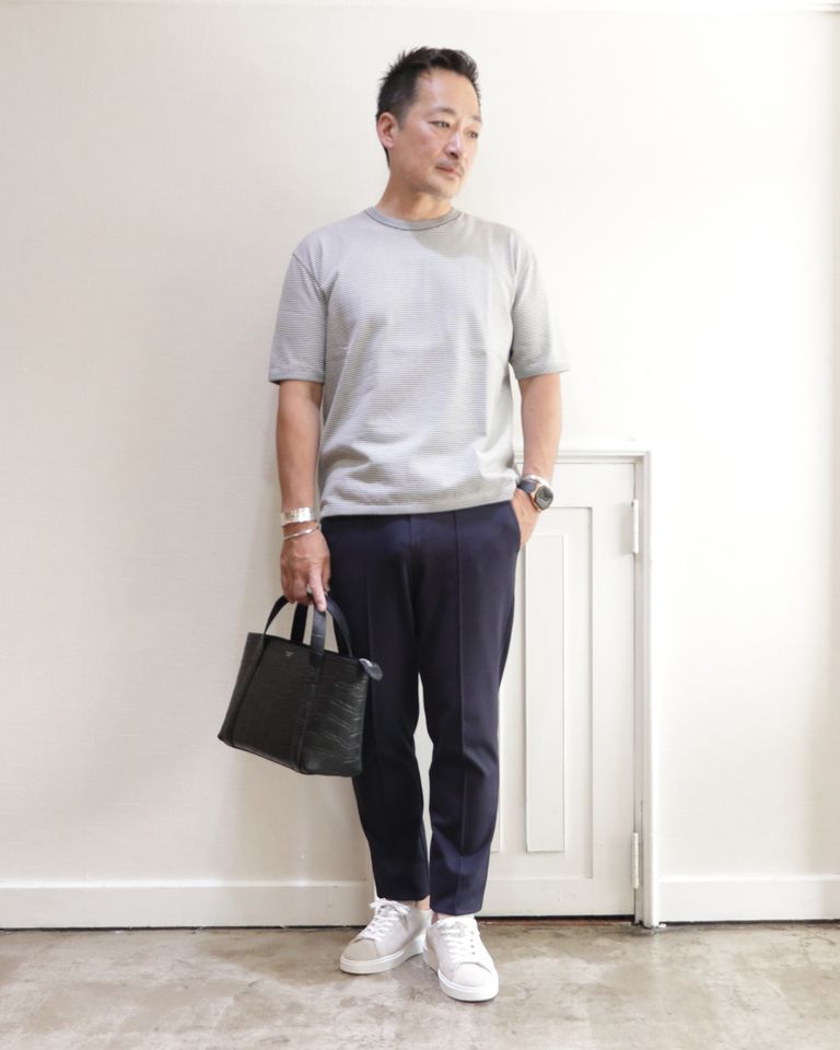 COLONY CLOTHING ボーダーカットソーを使用したシンプルカジュアル