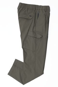 FUNCTIONAL WARDROBE ウォーターレペレント ストレッチナイロン 1プリーツ テーパード シャーリング カーゴパンツ / カーキ 7400
