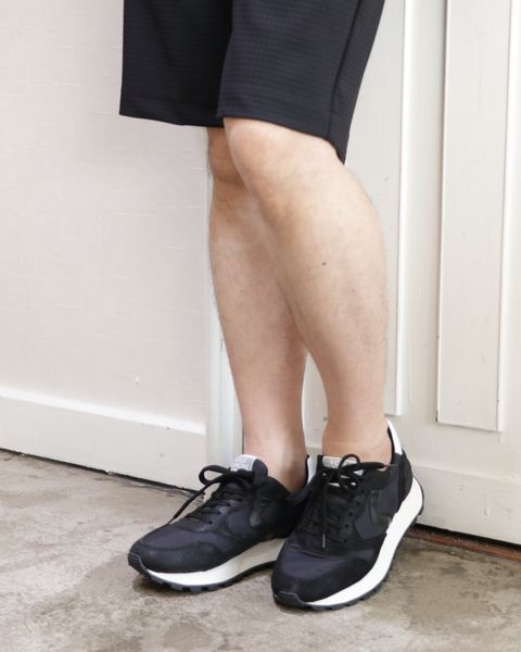 P.M,D,S, ストレッチジャージ ショートパンツを使用したオールブラック スポラグコーデ