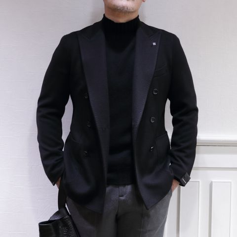 TAGLIATORE ミラノリブニットWジャケットを使用したパーティースタイル
