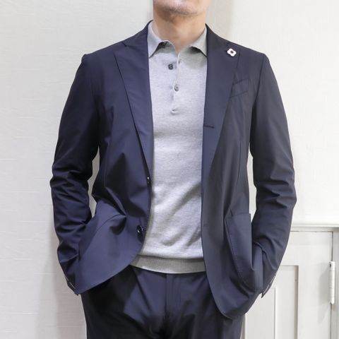 "LARDINI"のシャカシャカset upを使用したスマートカジュアル
