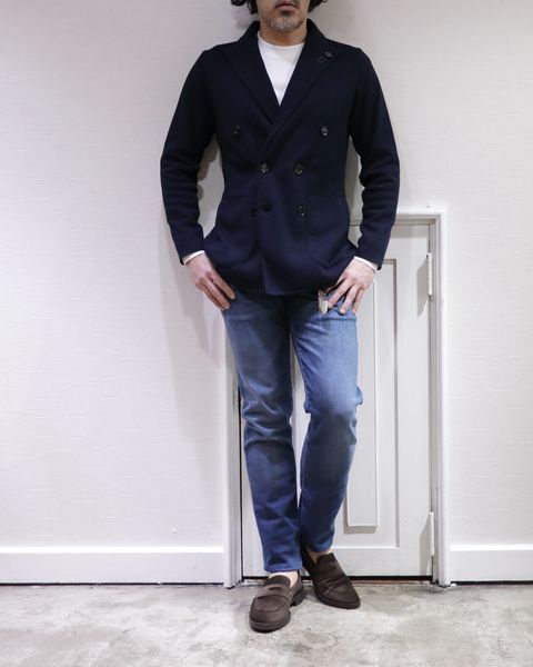 LARDINI - ラルディーニ ニット Wジャケットを使用した大人デニムスタイル