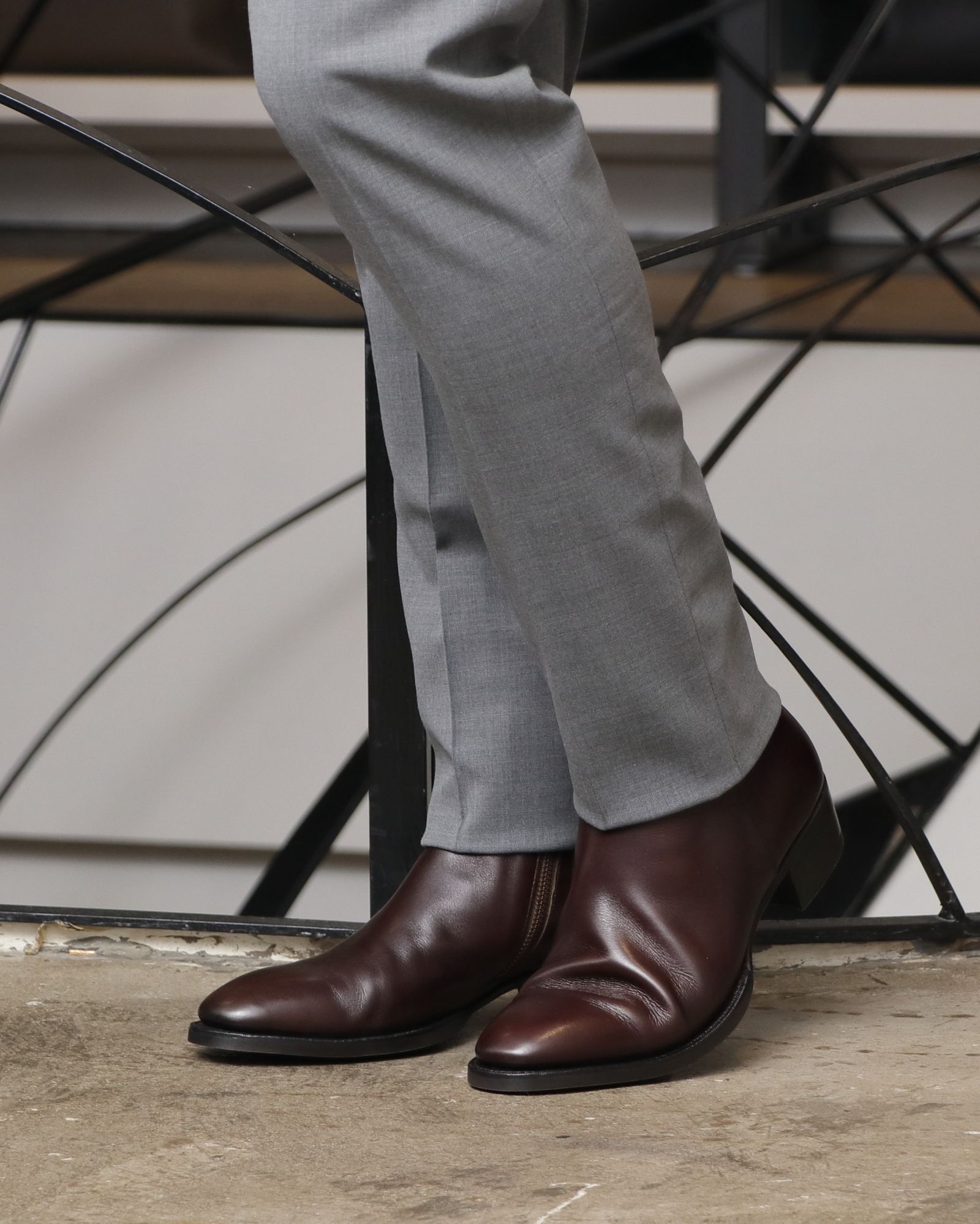 WH ダブルエイチ 当店別注ブーツを使用した、素材の良さが際立つ、大人のスマートワントーン