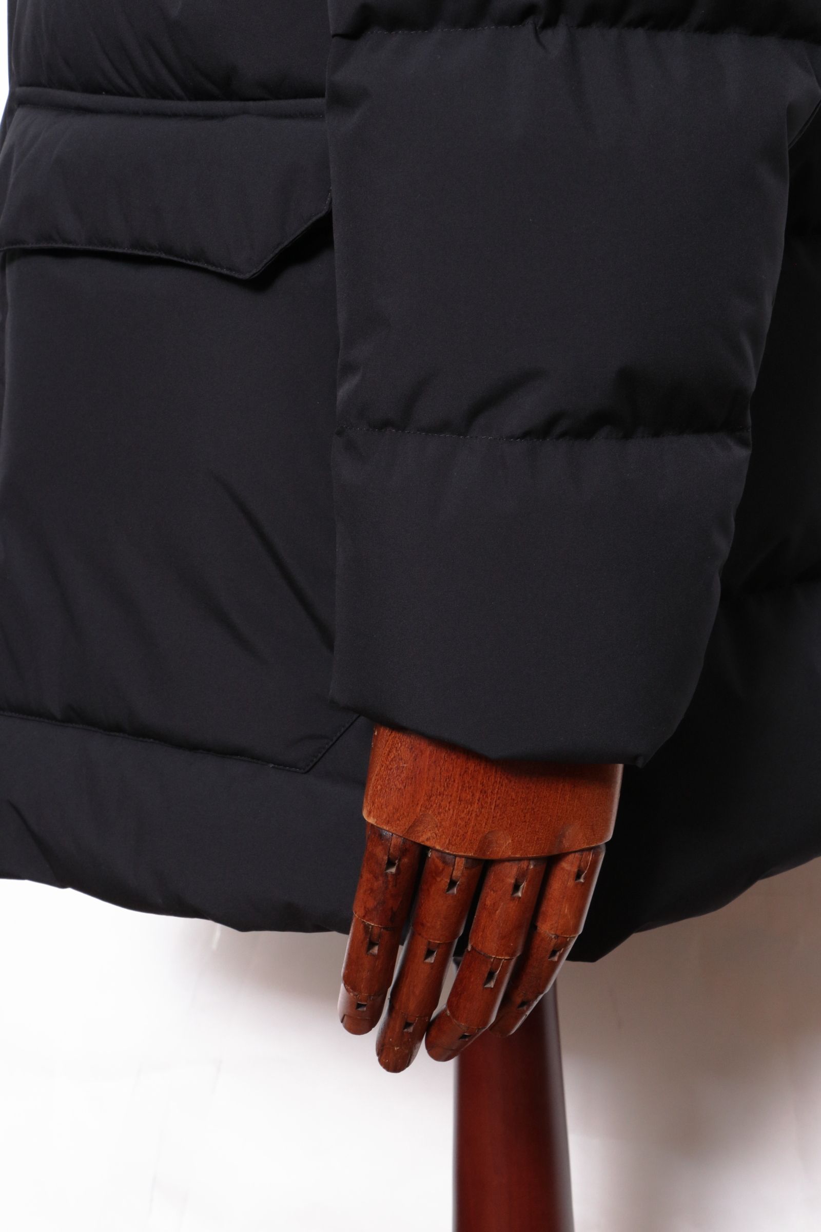 【FUNCTIONAL WARDROBE】 PI001292U  2レイヤーダウンフーディーコート / ブラック 9300