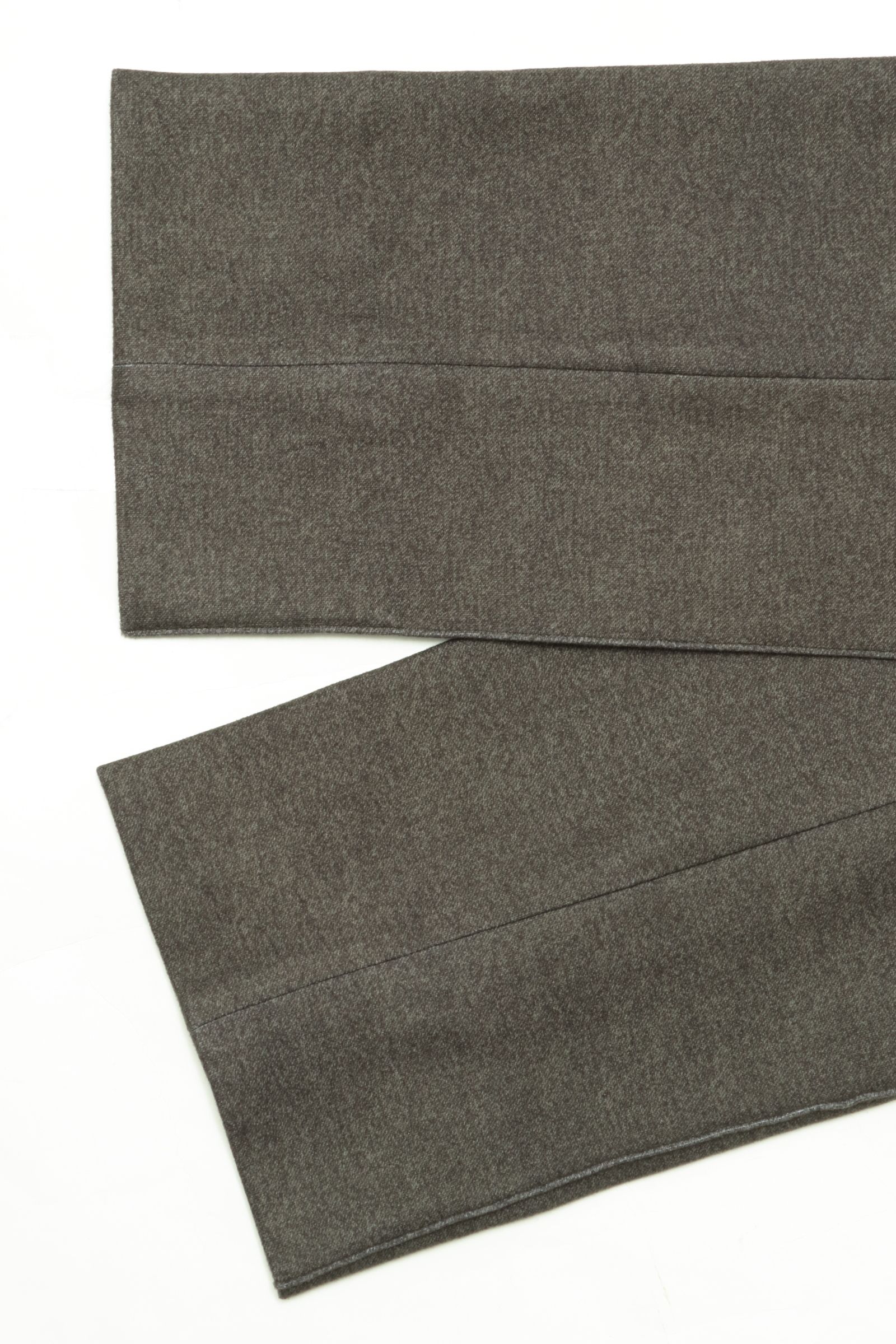 【セットアップあり】"THE FIRST CLASS" CERVINO ウォームジャージ 1プリーツ テーパード イージースラックス / KKI カーキ