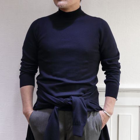 GRANSASSO メリノウールボタンレスカーデを使用したアンサンブルスタイル