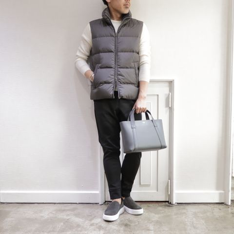 HERNO - ヘルノ ダウンベストを使用したラグスポスタイル