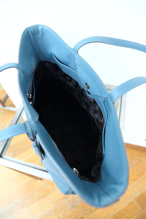 17シリーズ インサートクロス レザー トートバッグ