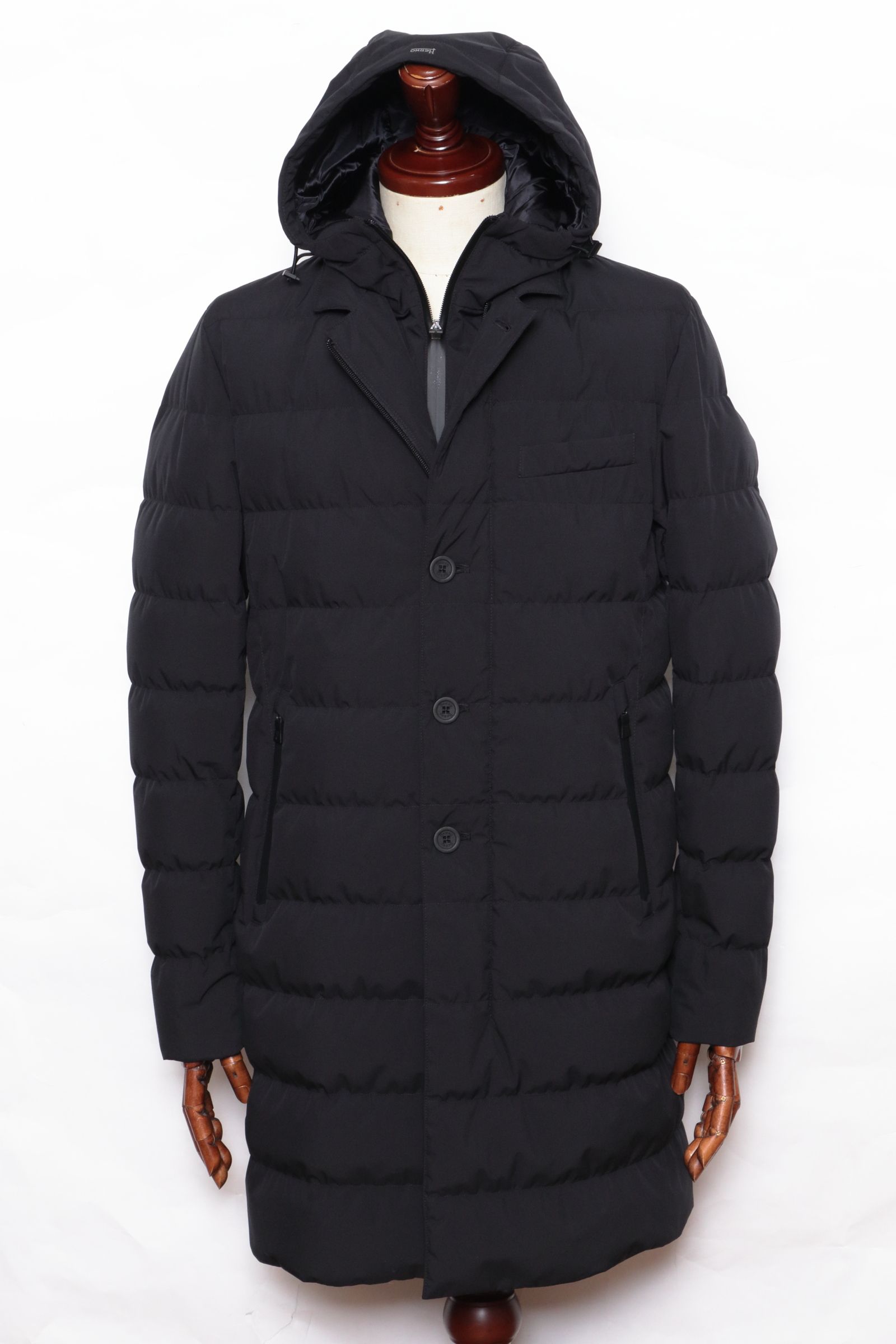 【FUNCTIONAL WARDROBE】 2レイヤー デタッチャブル フーディー ダウンチェスターフィールドコート / ブラック 9300